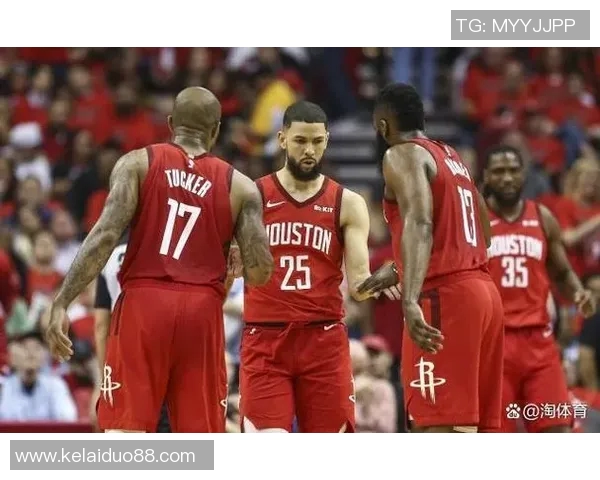 当篮球巨星邂逅足球传奇跨界火花点亮运动新篇章